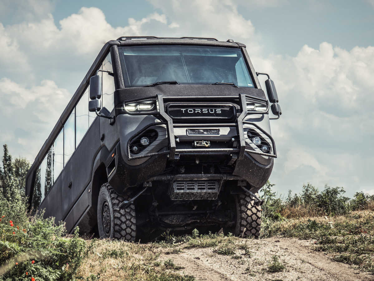 Torsus Praetorian 4x4 Offroad bus by WERKEMOTION