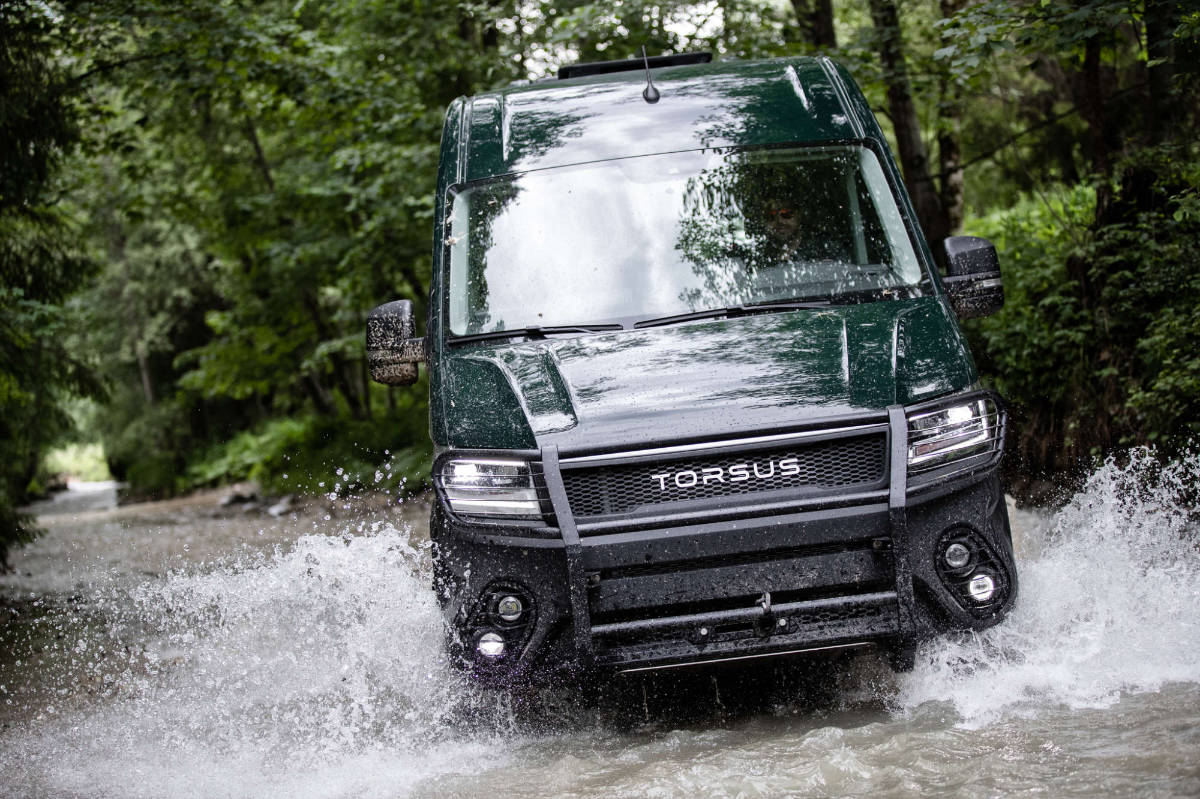 Torsus Terrastorm 4x4 Coach