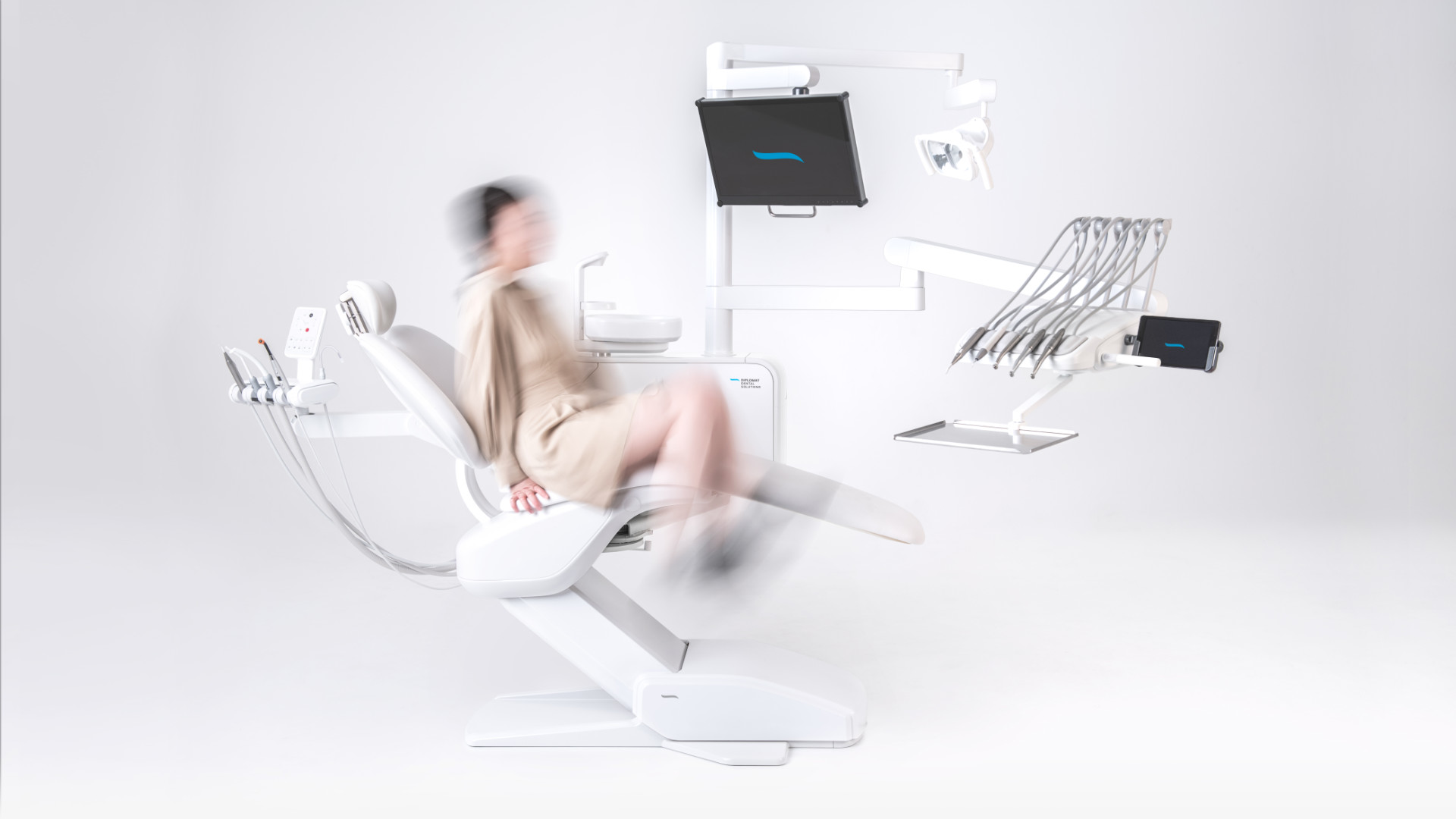 Diplomat Dental - Model Pro - design by WERKEMOTION Diplomat Dental - Model Pro - design by WERKEMOTION